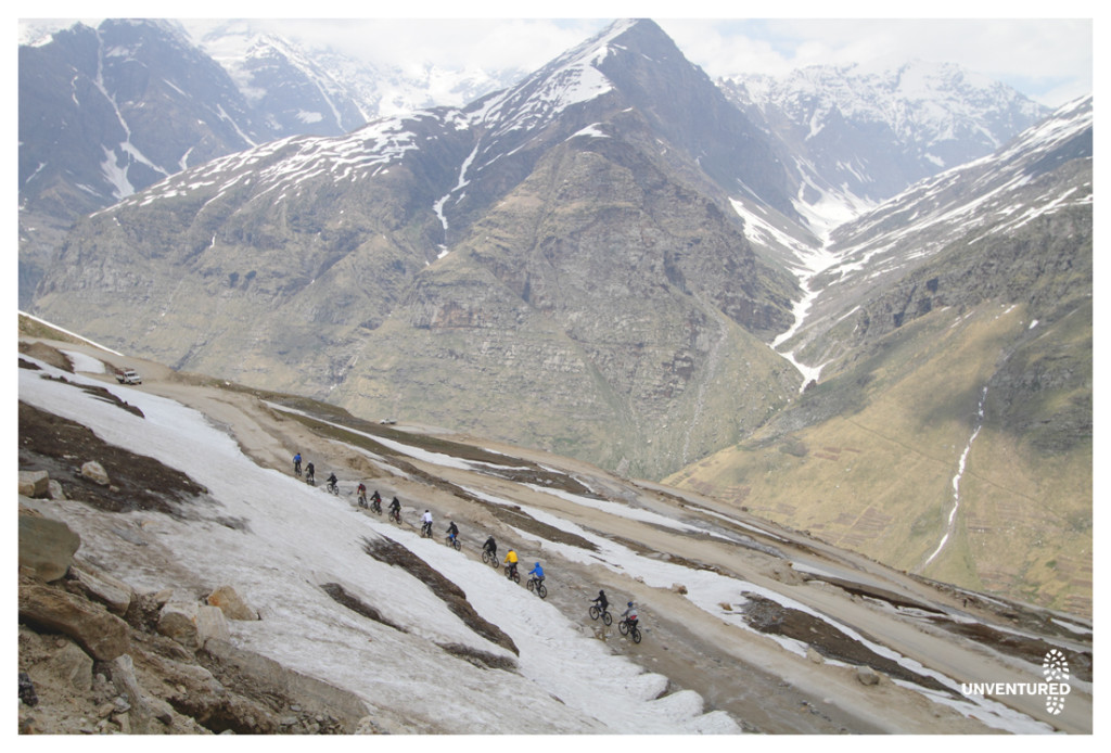 Manali to Leh Bike Tour