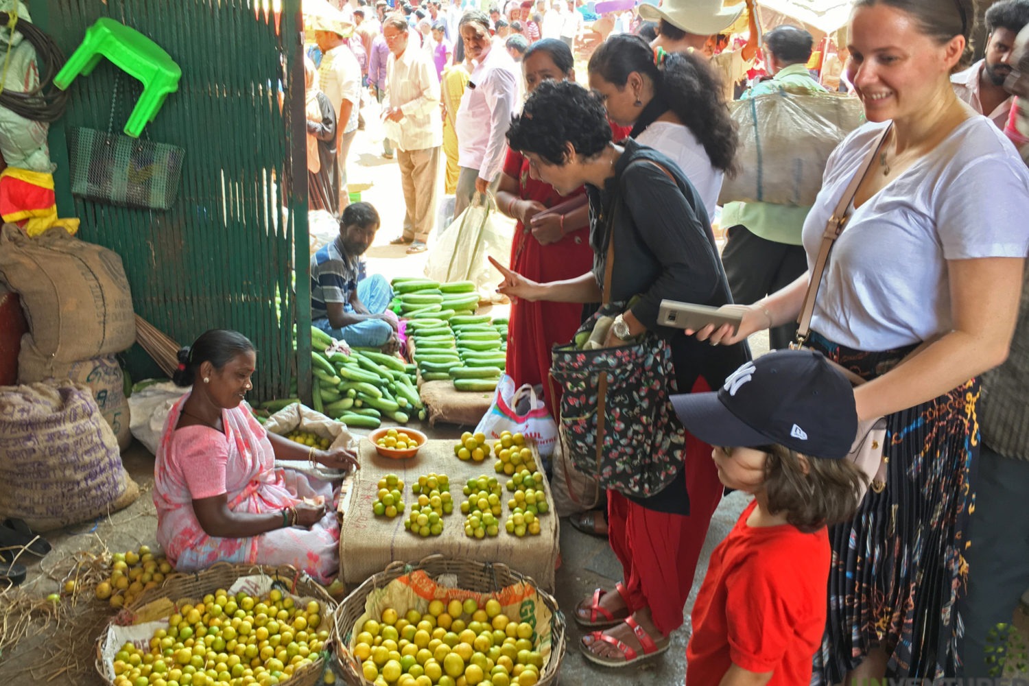 Bengaluru City Tour - Market Visit